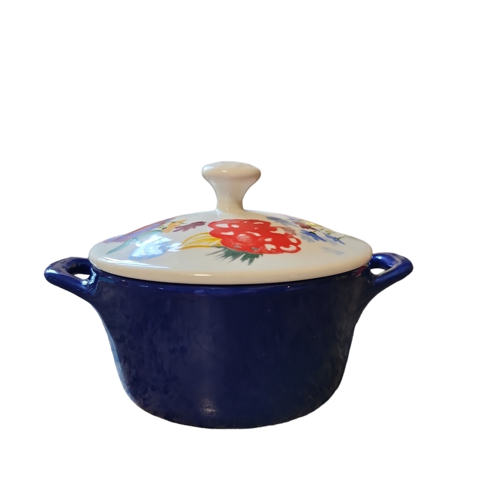 The Pioneer Woman Small Blue Baking Dish With White Floral Lid